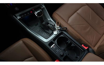 Audi Q3 35 TDI Premium - автомобили, коли, обяви за нови и употребявани 6