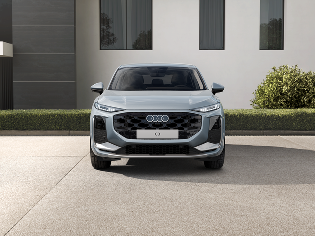 Audi Audi Audi Q3 Sportback 110 kW TFSI - автомобили, коли, обяви за нови и употребявани 4