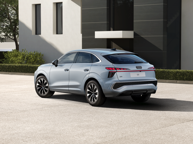 Audi Audi Audi Q3 Sportback 110 kW TFSI - автомобили, коли, обяви за нови и употребявани 6