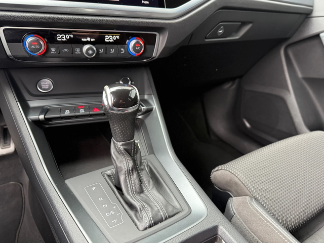 Audi Q3 Sportback 40TDI quattro+ Euro6D+ 190kc+ Подгрев+ Камера - автомобили, коли, обяви за нови и употребявани 11