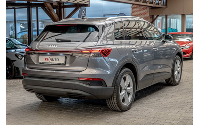 audi-q4-35-e-tron-comfort-packet-mmi-touch-pre-sense-isofix-e-sound-pdc - 5