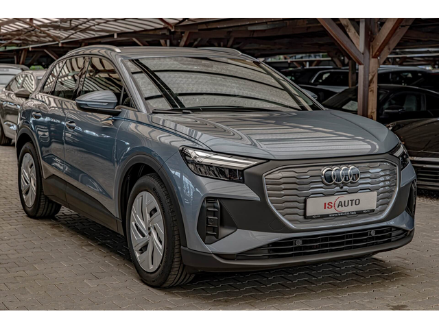 Audi Q4 35 E-Tron/Distronic/Lane Assist/PDC/Pre-Sense/E-Sound - автомобили, коли, обяви за нови и употребявани 1
