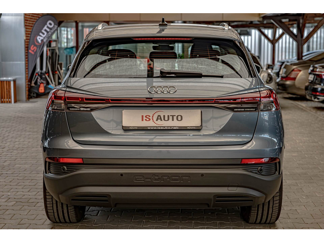 Audi Q4 35 E-Tron/Distronic/Lane Assist/PDC/Pre-Sense/E-Sound - автомобили, коли, обяви за нови и употребявани 3