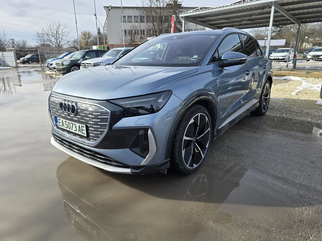 Audi Q4 50 E-TRON QUATTRO  Гаранция Лизинг - автомобили, коли, обяви за нови и употребявани 0