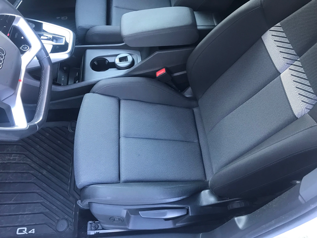 Audi Q4 Гаранция до 2028г./E-tron 40/Sportback/Quattro/TOP - автомобили, коли, обяви за нови и употребявани 10