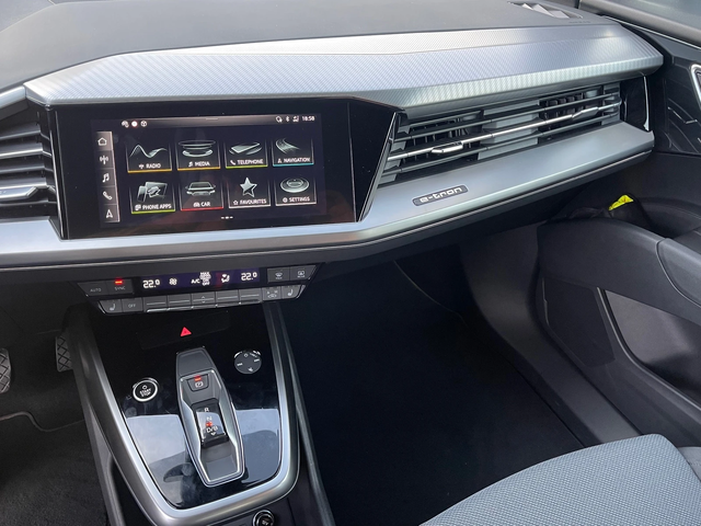 Audi Q4 E-tron - автомобили, коли, обяви за нови и употребявани 10