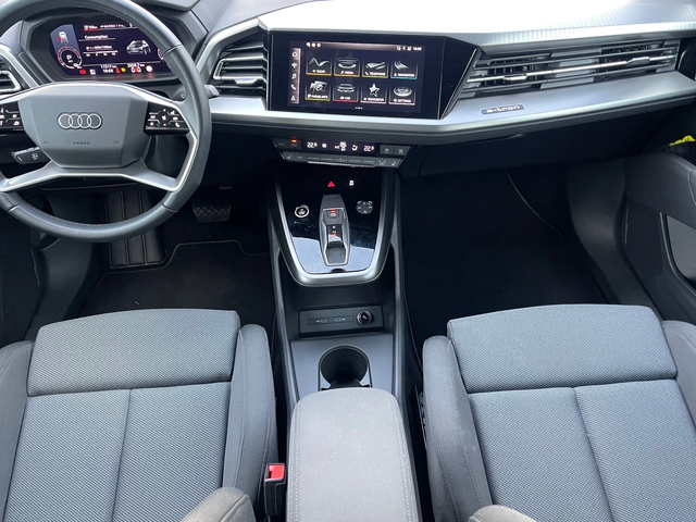 Audi Q4 E-tron - автомобили, коли, обяви за нови и употребявани 9