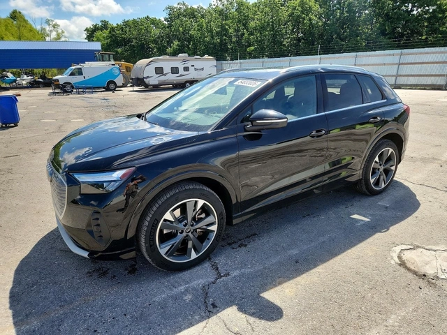 Audi Q4 E-TRON PREMIUM QUATTRO - автомобили, коли, обяви за нови и употребявани 0