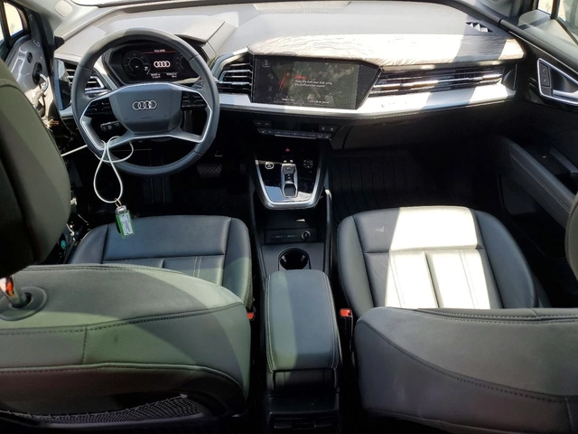 Audi Q4 E-TRON PREMIUM* AWD* ПЪЛНА ИСТОРИЯ* 55 - автомобили, коли, обяви за нови и употребявани 7