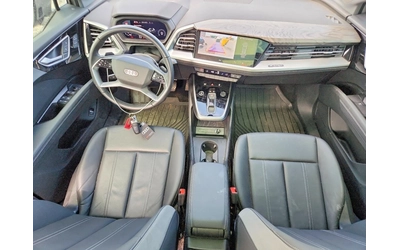 Audi Q4 Premium Plus - автомобили, коли, обяви за нови и употребявани 7
