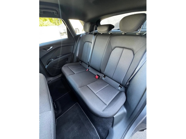 Audi Q4 e-tron Q4 e-tron 35 - автомобили, коли, обяви за нови и употребявани 10