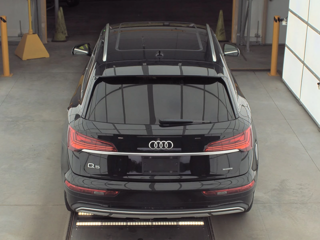 Audi Q5 2021* DISTRONIK* DIGITAL* PANORAMA* APPLECARPLAY* - автомобили, коли, обяви за нови и употребявани 3