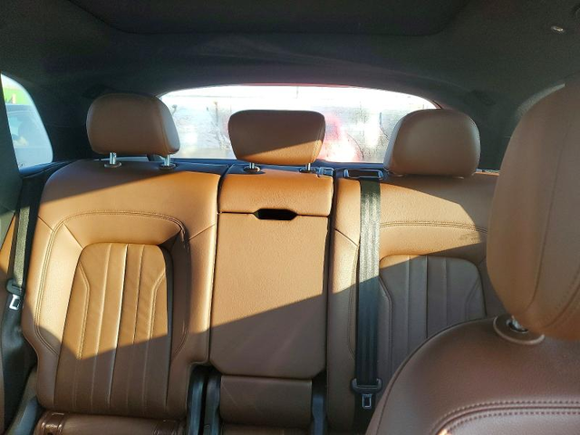 Audi Q5 2.0L 4 All Wheel Drive - автомобили, коли, обяви за нови и употребявани 9