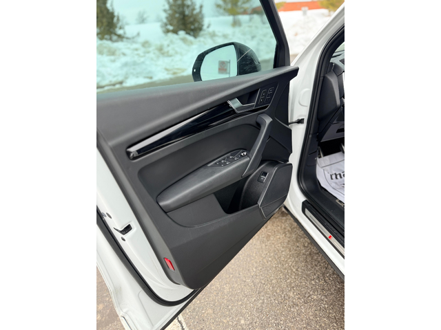 Audi Q5 2.0L 4cyl AWD - автомобили, коли, обяви за нови и употребявани 10