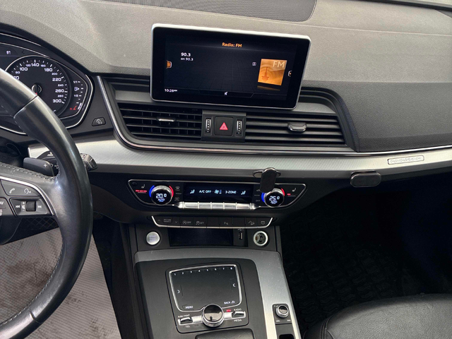 Audi Q5 2.0L 4cyl AWD - автомобили, коли, обяви за нови и употребявани 8