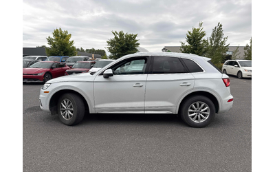 audi-q5-2-0l-4cyl-awd - 1