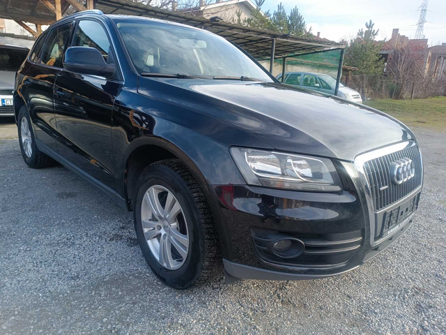 Audi Q5 2000 - автомобили, коли, обяви за нови и употребявани 4