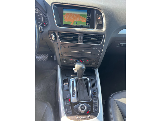 Audi Q5 3.0TDI QUATTRO AVTOMAT/KOJA/NAVI EURO 5 - автомобили, коли, обяви за нови и употребявани 13