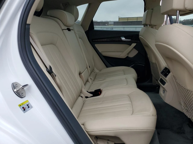 Audi Q5 * PREMIUM PLUS* QUATTRO* КОЖЕН САЛОН* - автомобили, коли, обяви за нови и употребявани 10