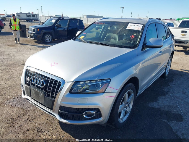 Audi Q5 3.2L V-6 DI, DOHC, VVT, 270HP All Wheel Drive - автомобили, коли, обяви за нови и употребявани 1