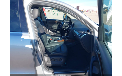 audi-q5-3-2l-v-6-di-dohc-vvt-270hp-all-wheel-drive - 4