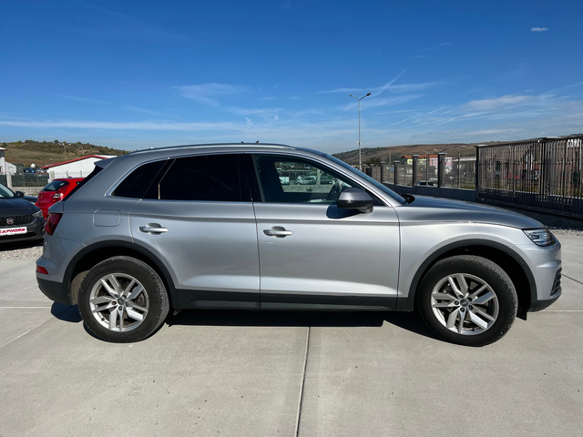 Audi Q5 2.0tdi - автомобили, коли, обяви за нови и употребявани 5