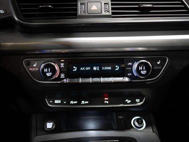 Audi Q5 * quattro Premium Plus * CARFAX * ЦЕНА ДО БГ - автомобили, коли, обяви за нови и употребявани 12