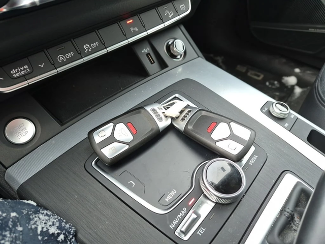 Audi Q5 * TECHNIK * CARFAX * ЦЕНА ДО БГ - автомобили, коли, обяви за нови и употребявани 8