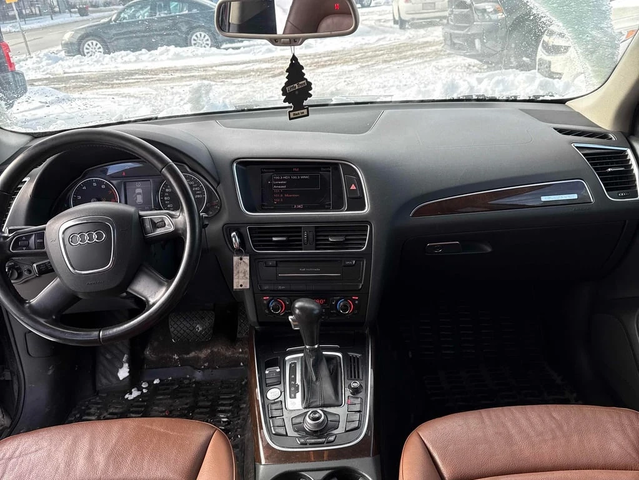 Audi Q5 * 3.2L Premium * CARFAX * ЦЕНА ДО БГ - автомобили, коли, обяви за нови и употребявани 8