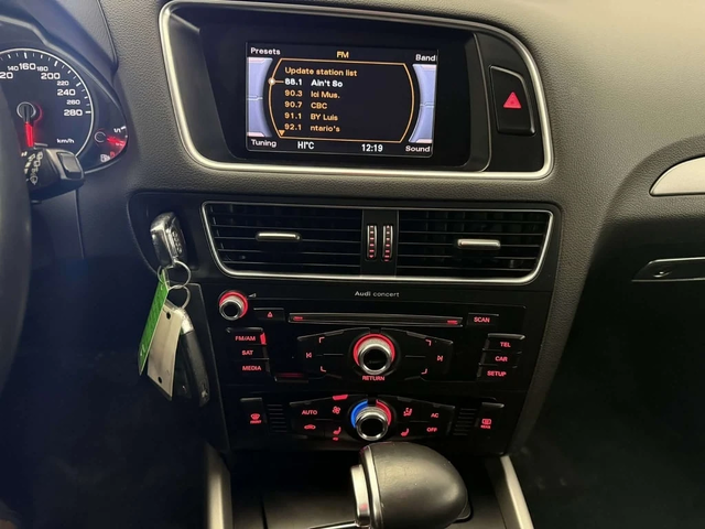 Audi Q5 * 2.0T Premium, Hybrid Prestige, TDI Premium Plus - автомобили, коли, обяви за нови и употребявани 10