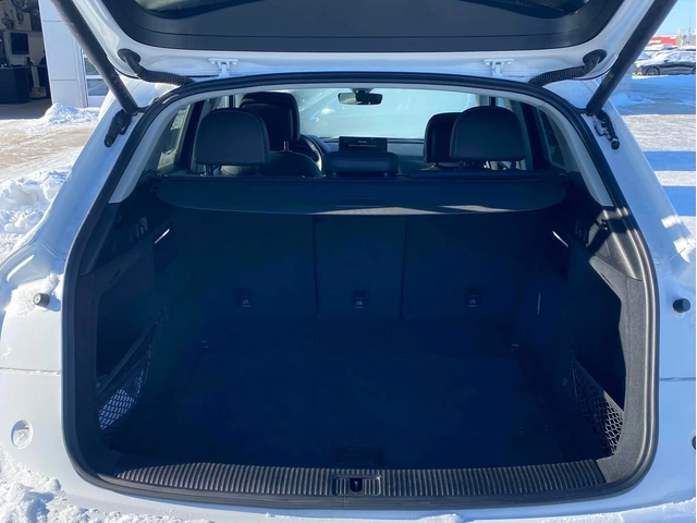 Audi Q5 * Komfort * CARFAX * ЦЕНА ДО БГ - автомобили, коли, обяви за нови и употребявани 13