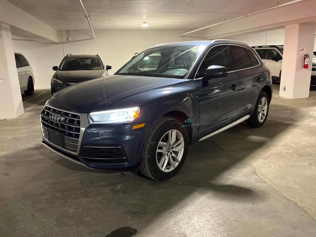 Audi Q5 * Komfort * CARFAX * ЦЕНА ДО БГ - автомобили, коли, обяви за нови и употребявани 0
