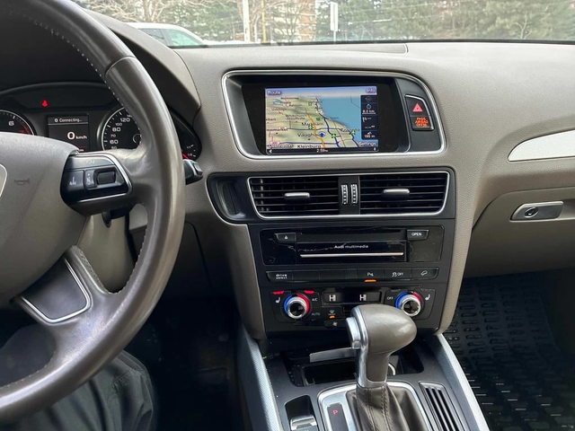 Audi Q5 * 2.0T Progressiv * CARFAX * ЦЕНА ДО БГ - автомобили, коли, обяви за нови и употребявани 8