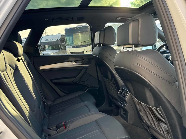 Audi Q5 * Technik * CARFAX * ЦЕНА ДО БГ - автомобили, коли, обяви за нови и употребявани 9