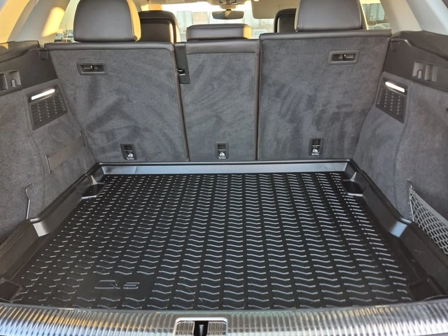 Audi Q5 * PREMIUM PLUS * CARFAX * ЦЕНА ДО БГ - автомобили, коли, обяви за нови и употребявани 13