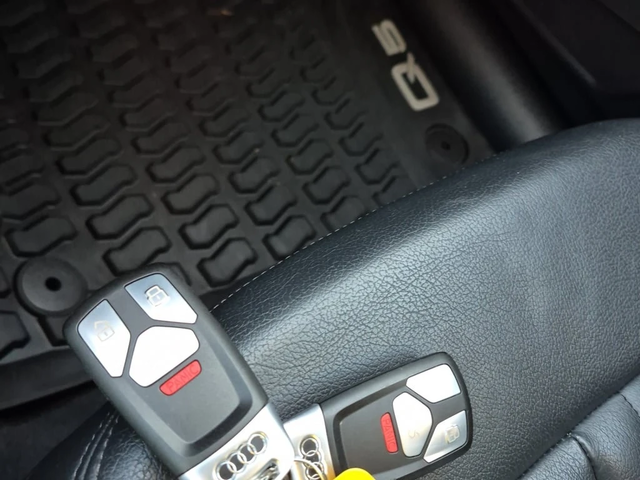 Audi Q5 * PREMIUM PLUS * CARFAX * ЦЕНА ДО БГ - автомобили, коли, обяви за нови и употребявани 15