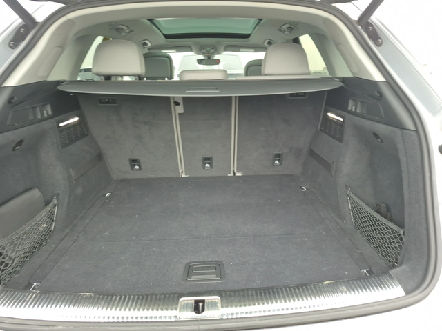 Audi Q5 2.0 PRESTIGE - автомобили, коли, обяви за нови и употребявани 7