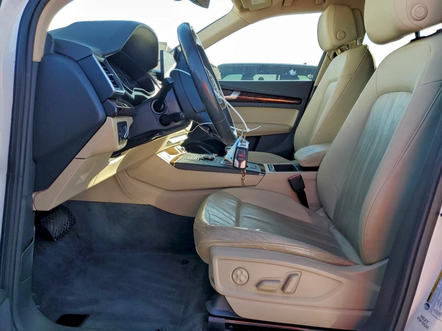 Audi Q5 PREMIUM* - автомобили, коли, обяви за нови и употребявани 8