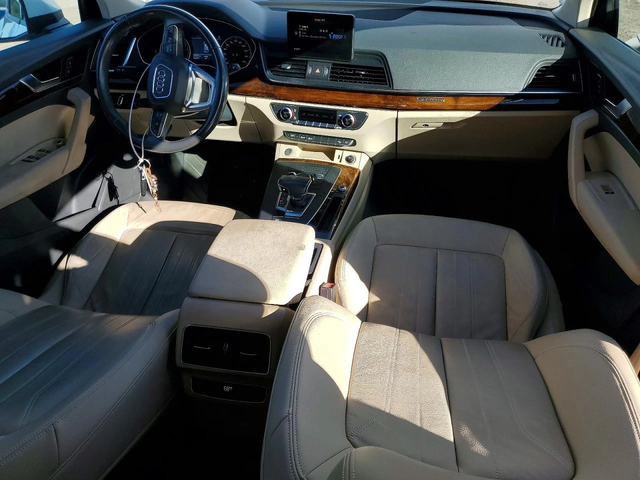 Audi Q5 PREMIUM* - автомобили, коли, обяви за нови и употребявани 9