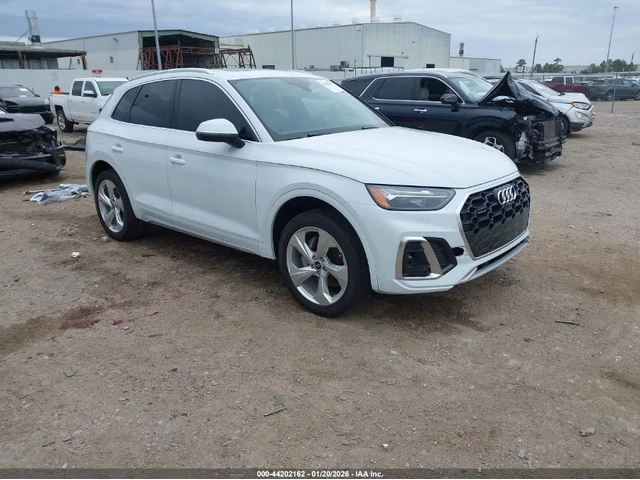 Audi Q5 PREMIUM PLUS 45 TFSI S LINE QUATTRO - автомобили, коли, обяви за нови и употребявани 1