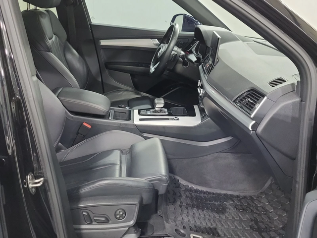 Audi Q5 Technik* S-line* Quattro* 360View* Подгрерв* Пано* - автомобили, коли, обяви за нови и употребявани 10