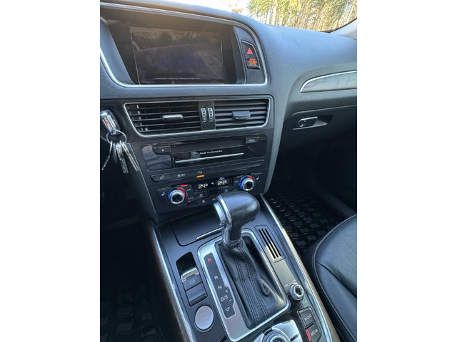 Audi Q5 2.0 TSI - автомобили, коли, обяви за нови и употребявани 12