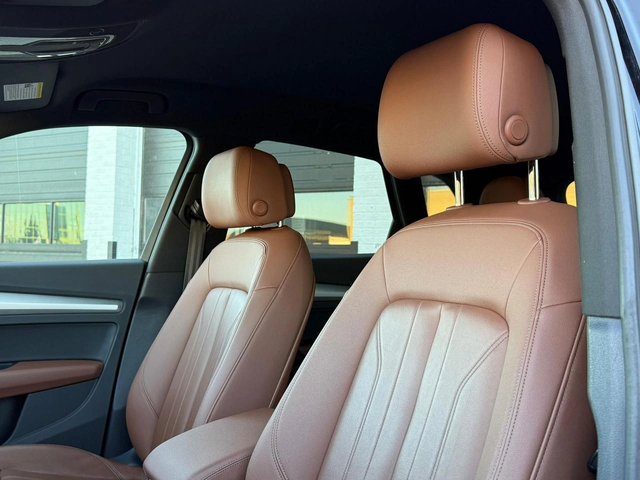 Audi Q5 Komfort - NOACCIDENTS| APPLECARPLAY| LANEKEEP| BLI - автомобили, коли, обяви за нови и употребявани 13