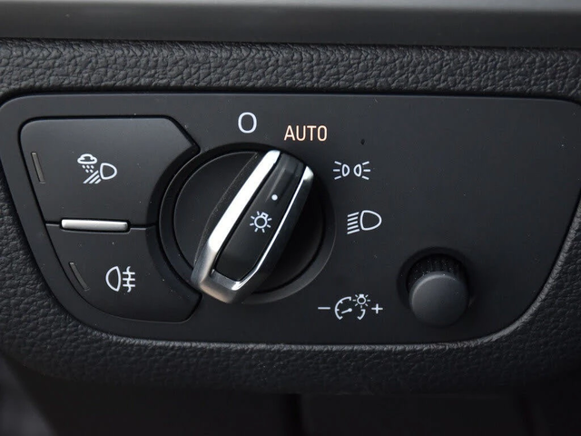 Audi Q5 quattro Komfort 40 TFSI* АвтоКредит* (Цена до БГ) - автомобили, коли, обяви за нови и употребявани 13