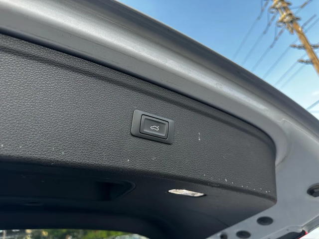 Audi Q5 * АвтоКредит * (ЦЕНА ДО БГ) - автомобили, коли, обяви за нови и употребявани 16