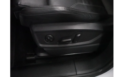 Audi Q5 * TECHNIK* * HeadUp* AвтоКредит* (ЦЕНА ДО БГ) - автомобили, коли, обяви за нови и употребявани 13