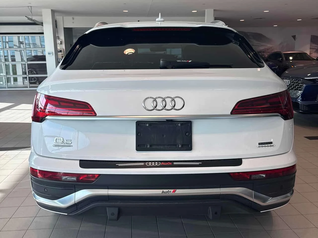 Audi Q5 * Progressiv * ДИСТРОНИК * 360 * ПОДГРЕВ * ПАМЕТ - автомобили, коли, обяви за нови и употребявани 3