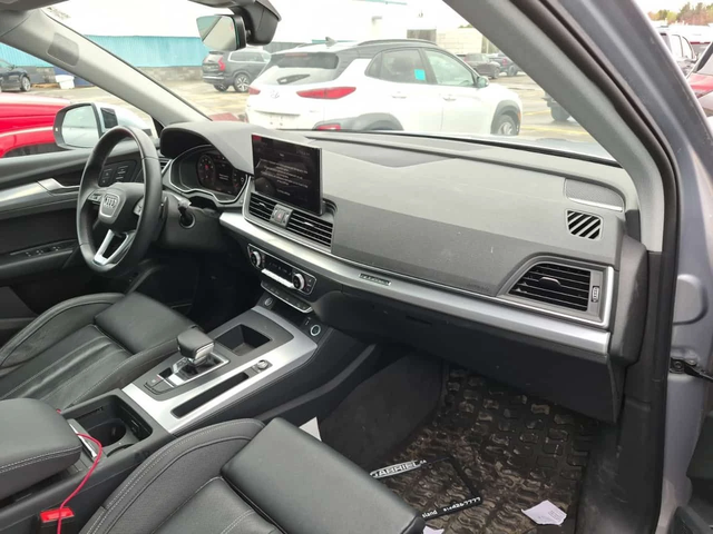 Audi Q5 * TECHNIK * CARFAX * 2 КЛЮЧА * ОБДУХВАНЕ - автомобили, коли, обяви за нови и употребявани 9
