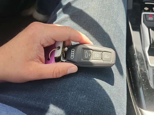 Audi Q5 * PROGRESSIV * CARFAX * BANG&OLUFSEN * 2 КЛЮЧА - автомобили, коли, обяви за нови и употребявани 7