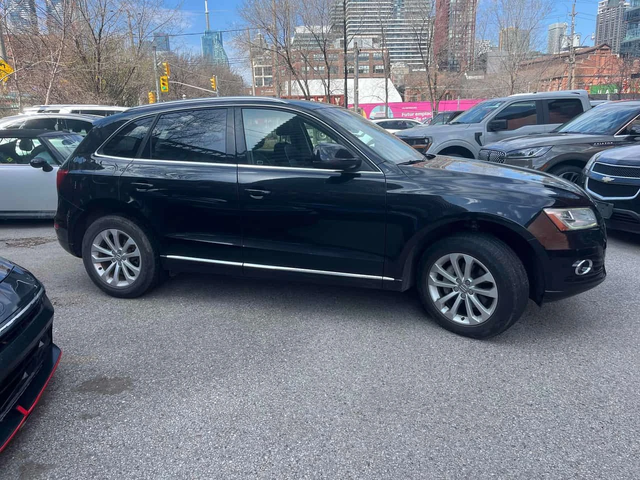Audi Q5 2.0L Technik | PANO | NAVI | PODGREV | - автомобили, коли, обяви за нови и употребявани 3